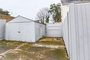 Photo 11- click for photo gallery